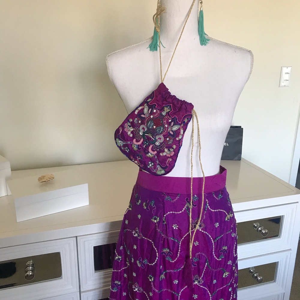 Gorgeous beaded formal Indian / Pakistan dress - Picture 3 of 8